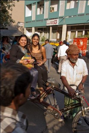 1NehaGurpalRickshaw(1)